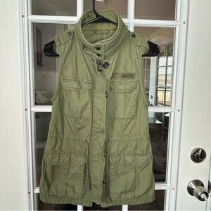 Abercrombie & Fitch 1892 Olive Green Utility Vest Size Small